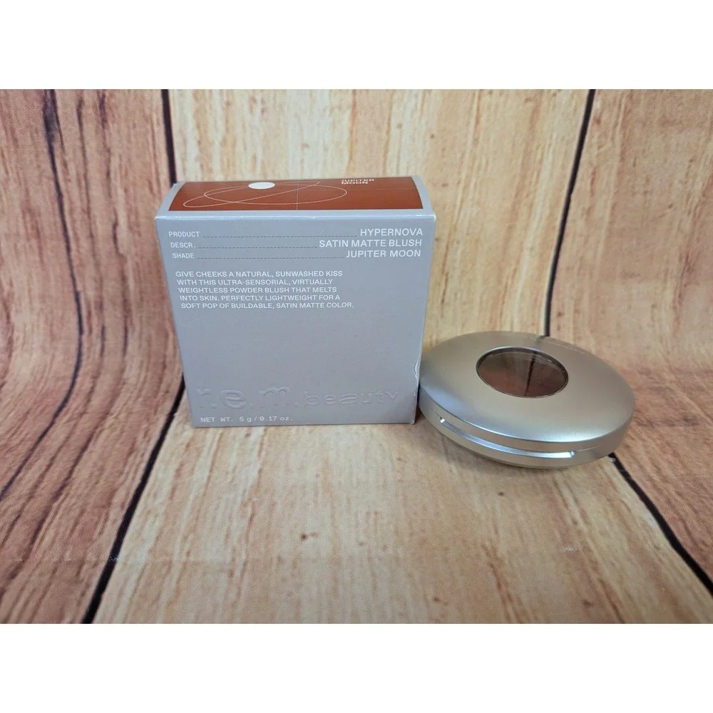 R.E.M. Beauty Hypernova Satin Matte Blush Jupiter Moon 5g